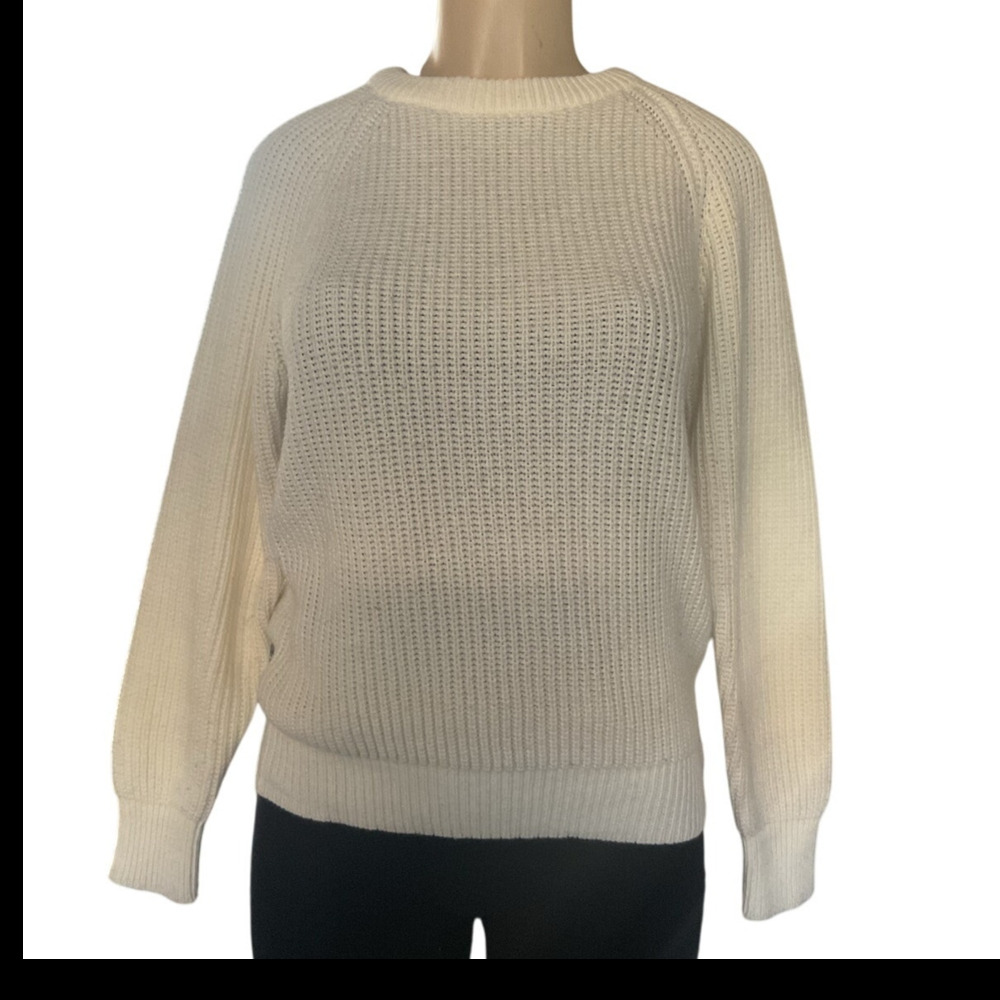 Vintage St. John’s Bay Cream Knit Pullover Sweater Women’s M Acrylic